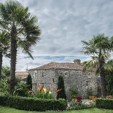 Logis De La Robliniere Landevieille