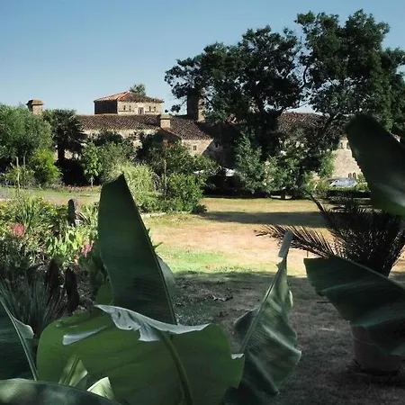 Logis De La Robliniere ベッド・アンド・ブレックファスト Landevieille