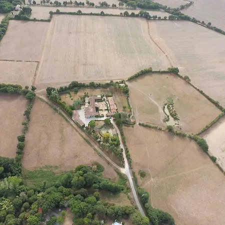 Logis De La Robliniere * Landevieille