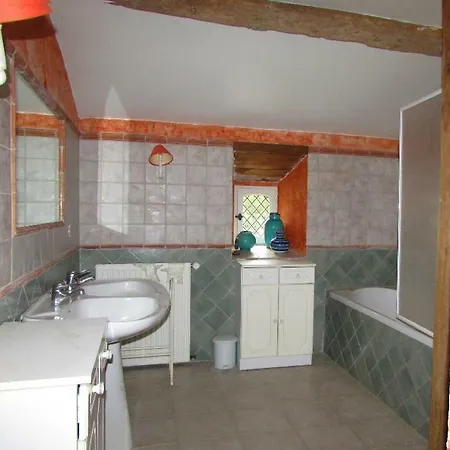 Logis De La Robliniere *