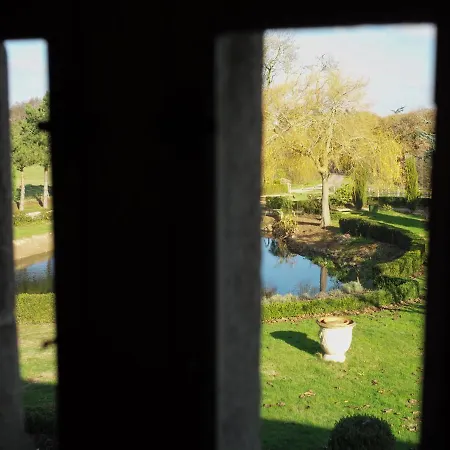 Oda ve Kahvaltı Logis De La Robliniere Landevieille