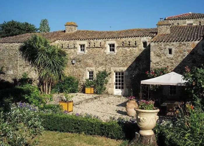 Logis De La Robliniere ベッド・アンド・ブレックファスト 3*