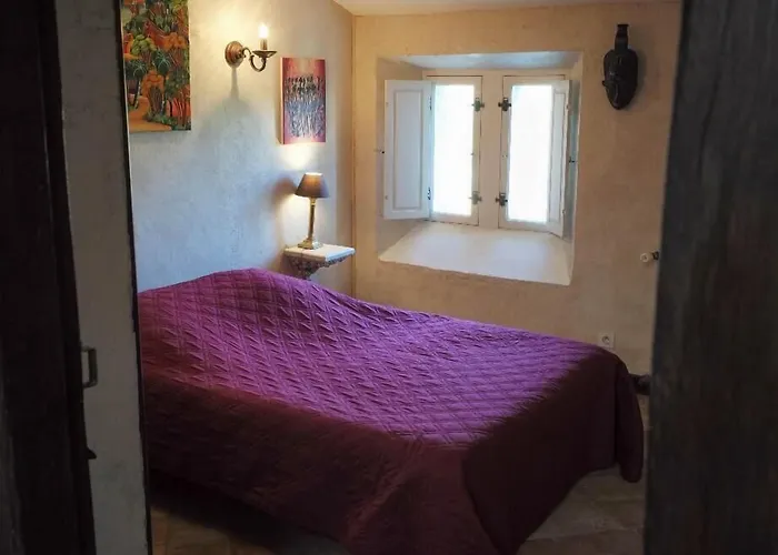 ベッド・アンド・ブレックファスト Logis De La Robliniere 3*